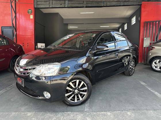 TOYOTA ETIOS 1.5 PLATINUM SEDAN 16V FLEX 4P MANUAL TOYOTA ETIOS 1.5 PLATINUM SEDAN 16V FLEX 4P MANUAL
